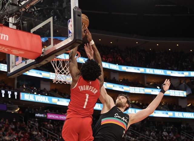 云开体育-16分大逆转!火箭掀翻西部第二:杜兰特18分7助,探花成奇兵