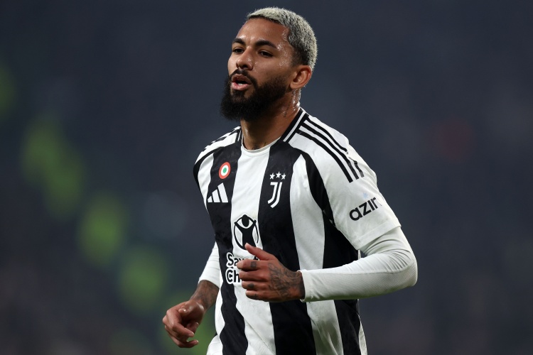 云开体育-记者:道格拉斯·路易斯将租借加盟维拉,租期至本赛季结束